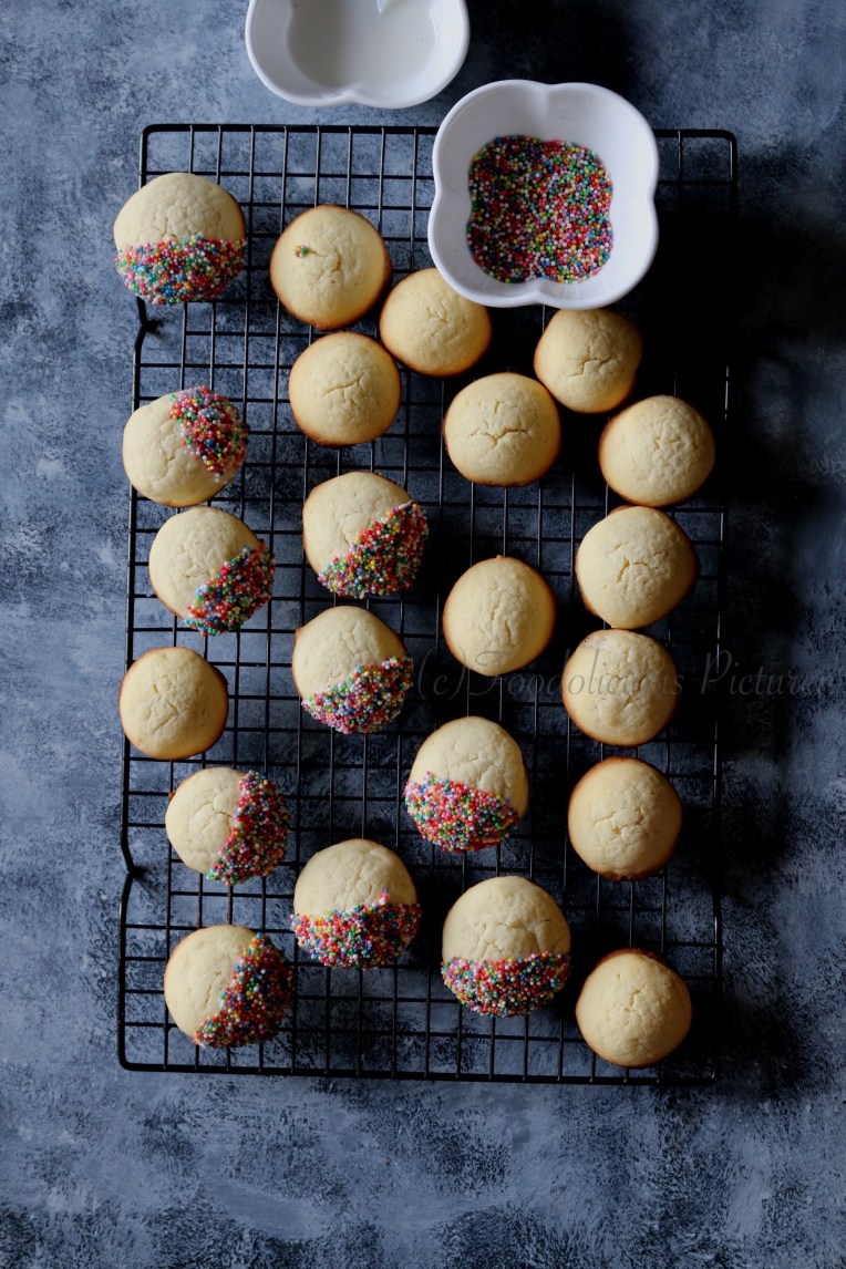 butter-n-rose-cookies-2